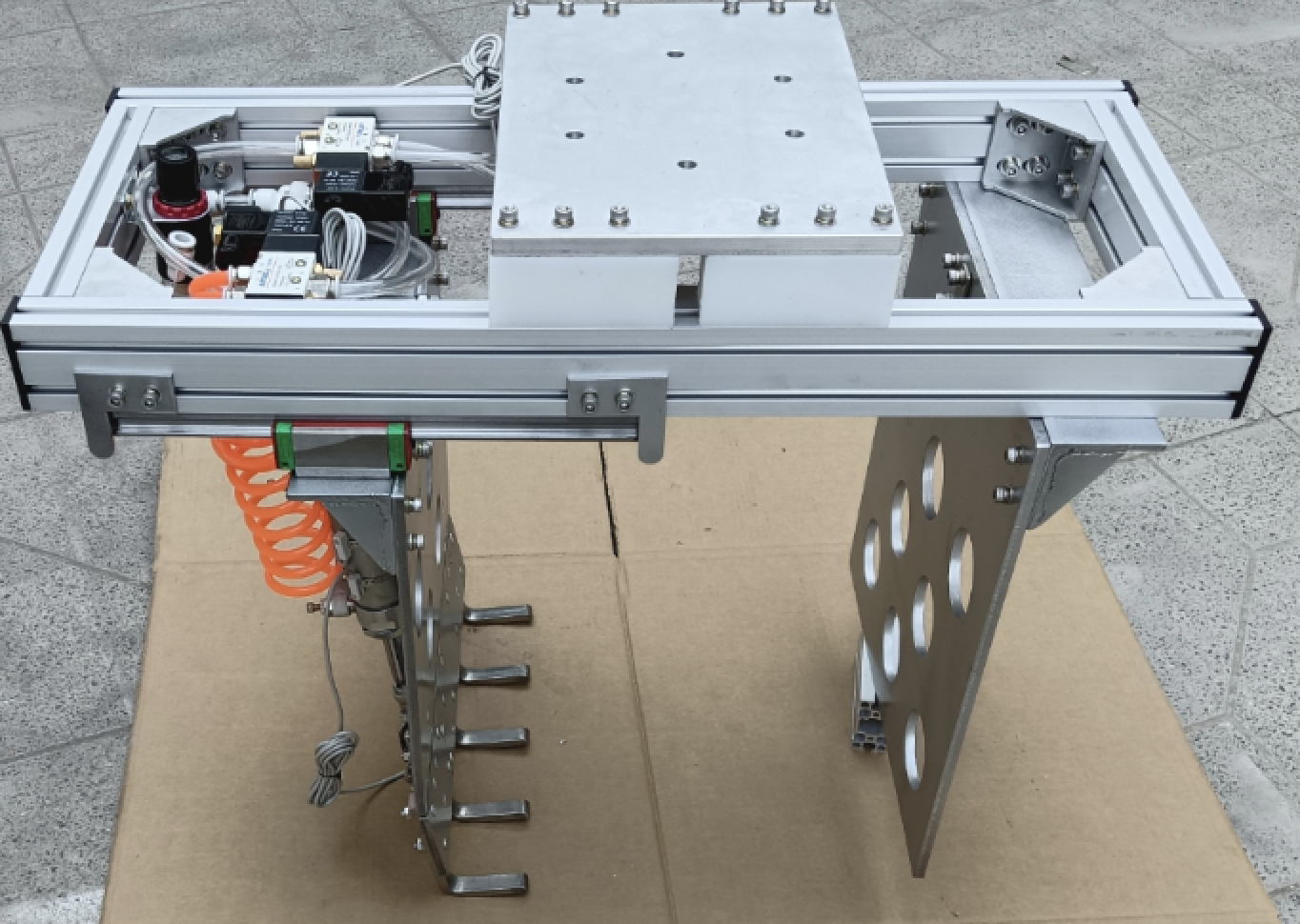 夹板式夹具-纸箱码垛夹具